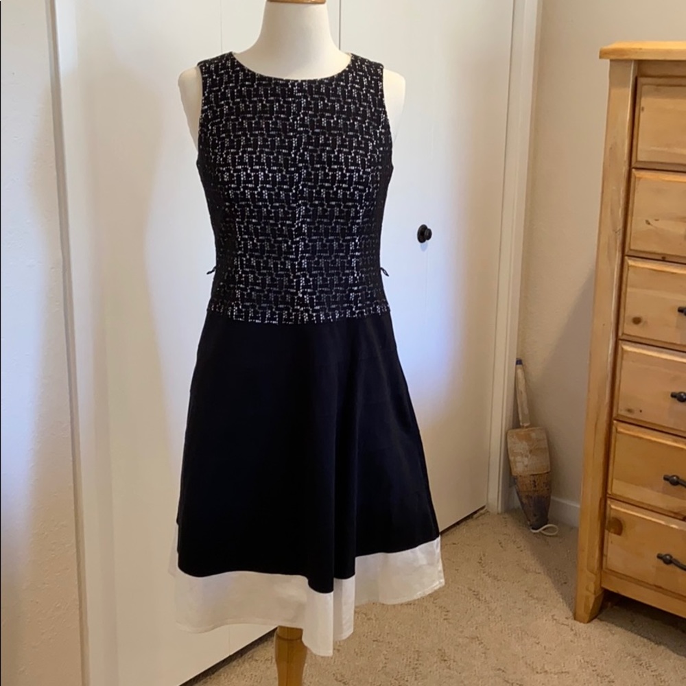 Ann Klein color block dress